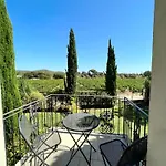 בית נופש Chateau De La Clapiere