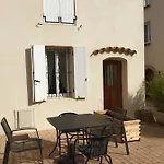 בית נופש Chateau De La Clapiere *