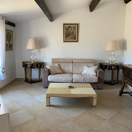 Hébergement de vacances Chateau De La Clapiere