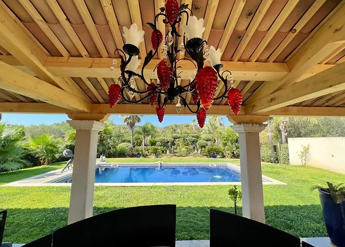 Дом отдыха Chateau De La Clapiere