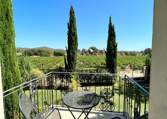 Дом отдыха Chateau De La Clapiere