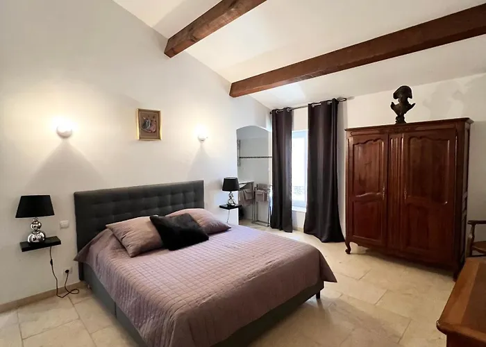 Chateau De La Clapiere Дом отдыха