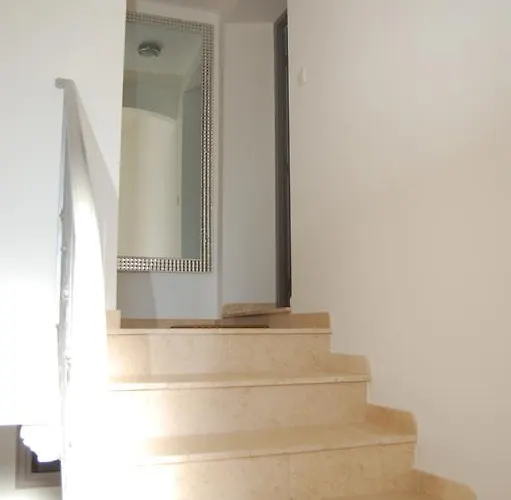 Дом отдыха Chateau De La Clapiere *