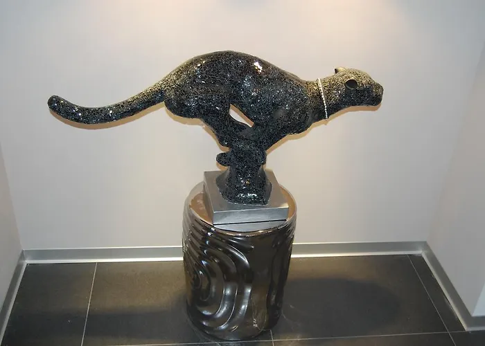 Chateau De La Clapiere Йер