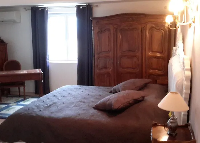 Дом отдыха Chateau De La Clapiere Йер