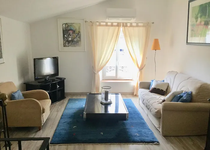 Дом отдыха Chateau De La Clapiere